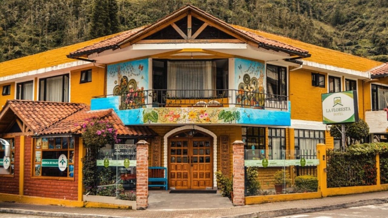 Hotel La Floresta - Baños